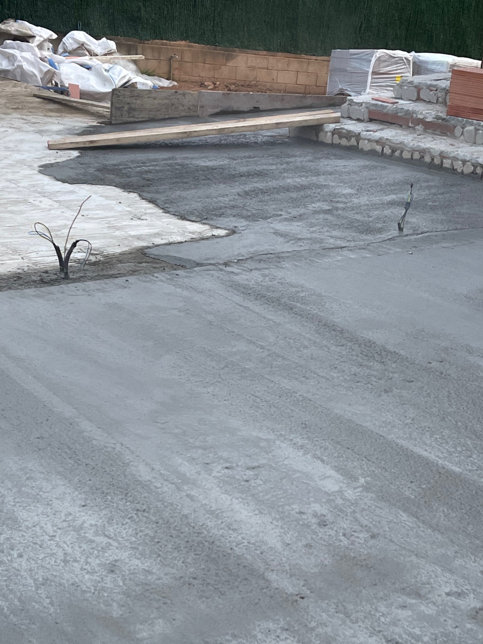 Trabajo realizado por OBRAS Y REFORMAS HABITEC 2000
